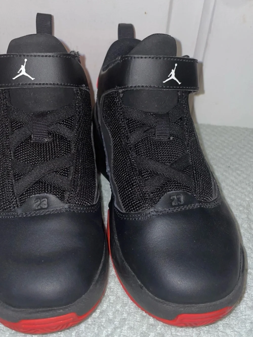 Jordan Kids Black and Red Sneakers